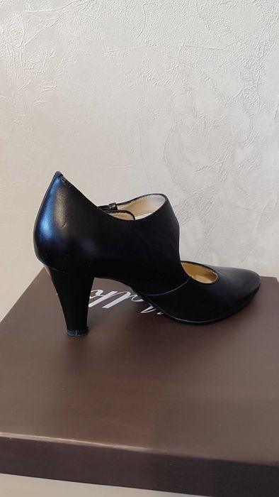 Туфли женские в отличном состоянии