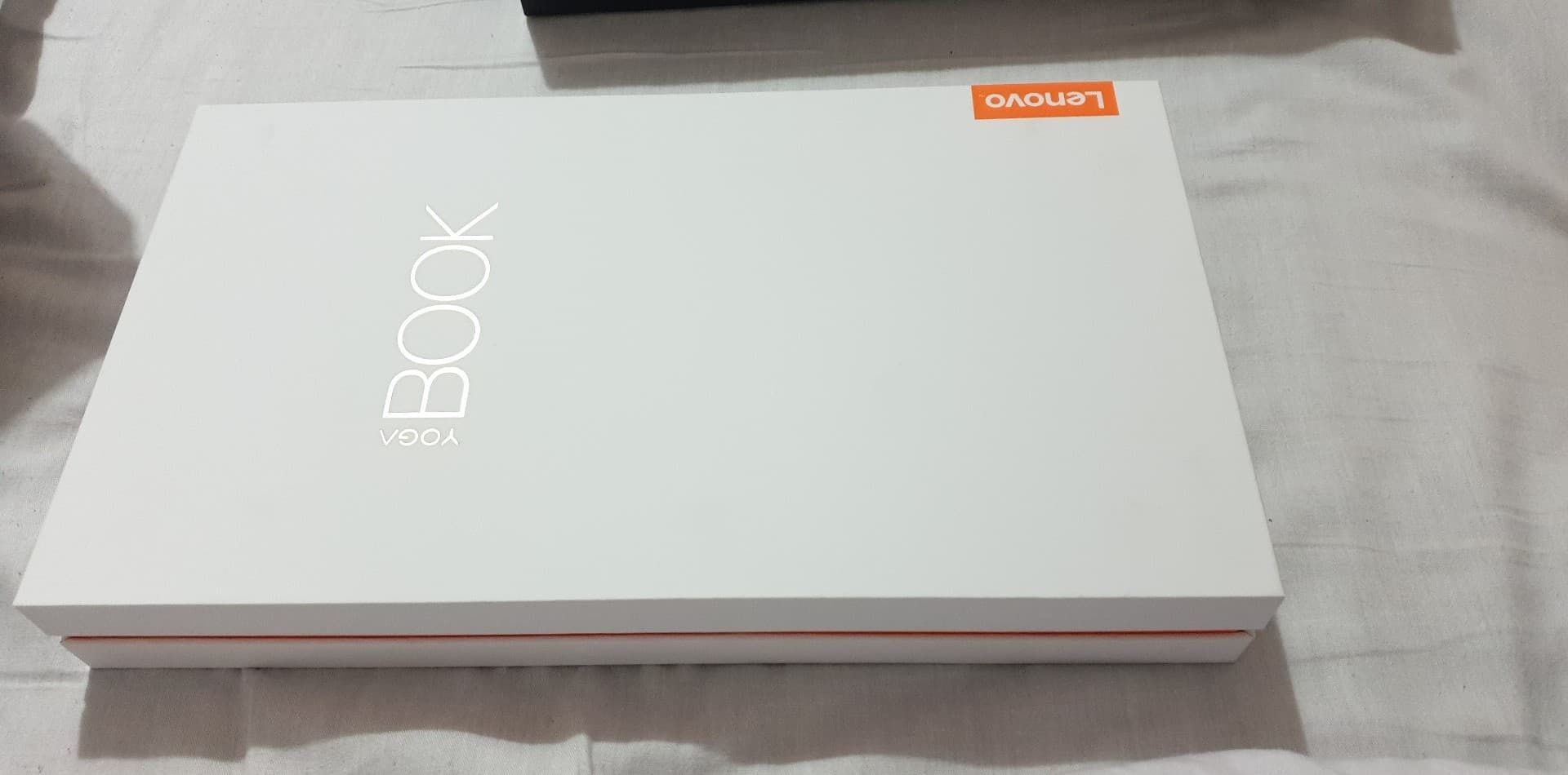 Laptop 2 in 1 Lenovo Yoga Book, 4G