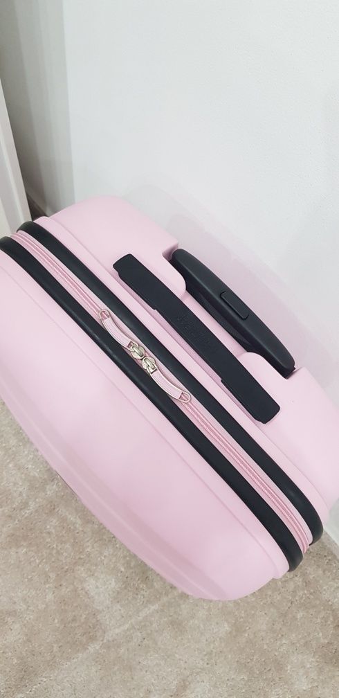 Troler American Tourister Bon Air,Cherry Blossoms