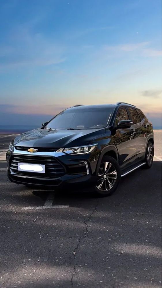 Chevrolet Tracker Premier черный