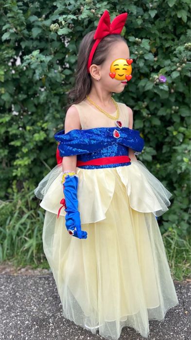 Rochița Albă ca Zăpada + accesorii -4/5 ani