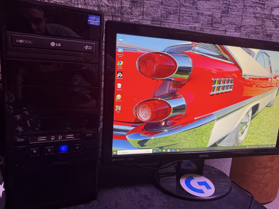 Компютър с монитор i7 3770 8gb ssd r9 280x