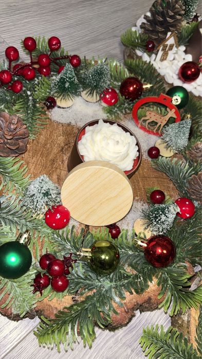 Decorațiuni de Crăciun – aranjamente hand-made