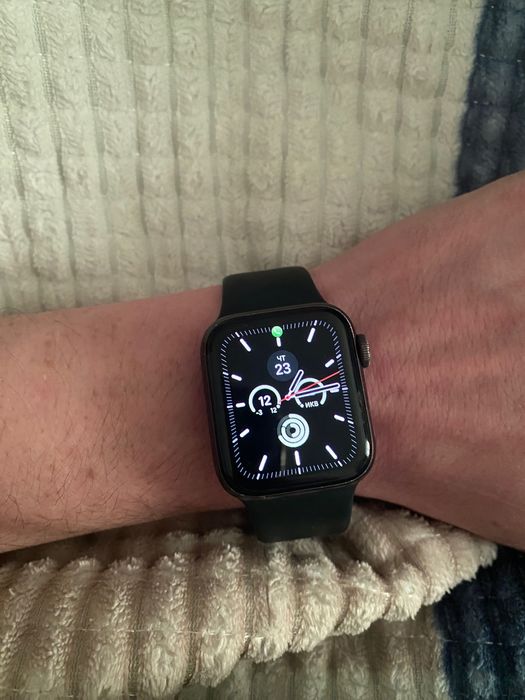 Оригинальные Apple whach se