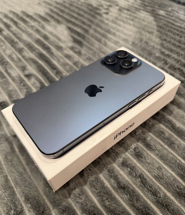 iPhone 15 Pro Max 256 GB с Гаранция