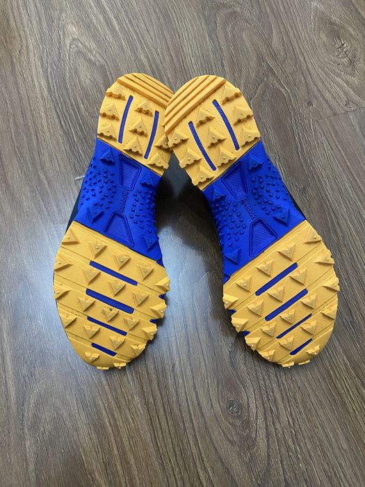 Adidasi Reebok cu crampoane M:42