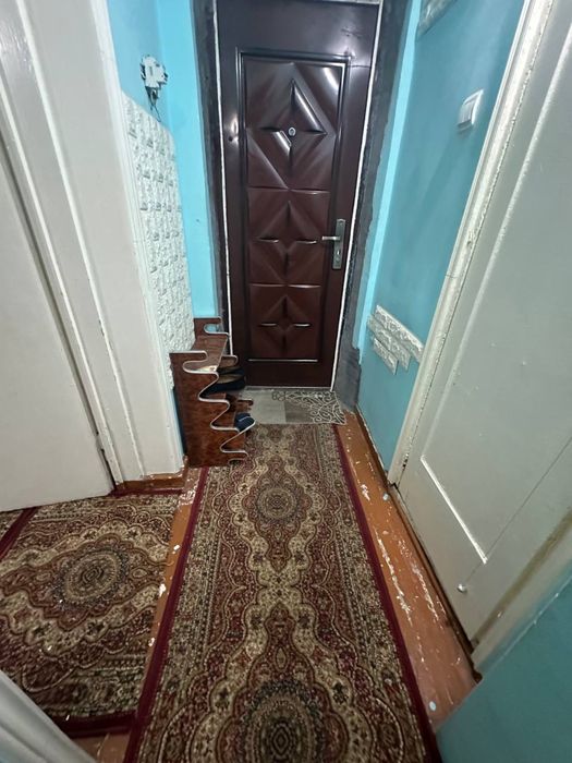 Shimoliy olmazor  sebzorda  ozimizni uy srochna sotiladi gishtli dom