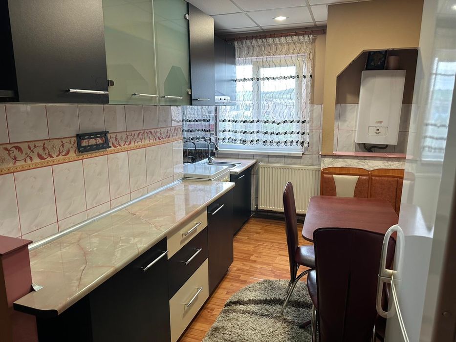 Apartament 2 camere, de vânzare