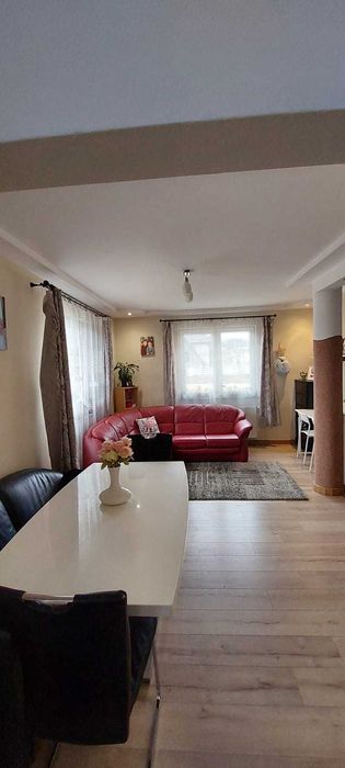 Casă de vânzare .Dorna Candrenilor