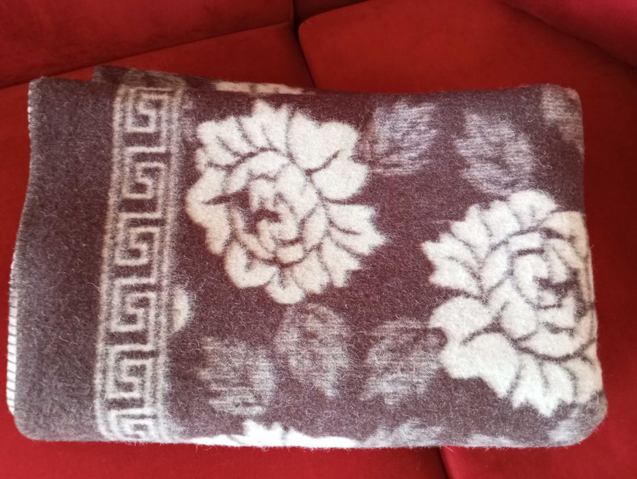 Единично вълнено одеало 100% вълна