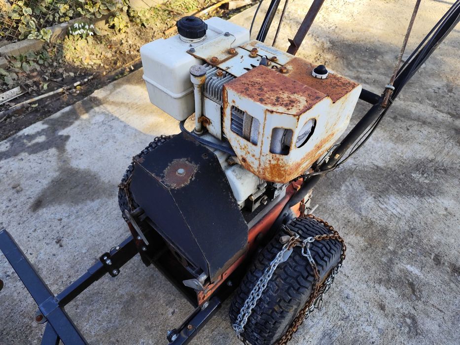 Снегорин ръчен briggs and strattion