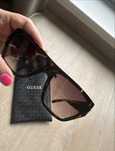 Слънчеви очила Guess