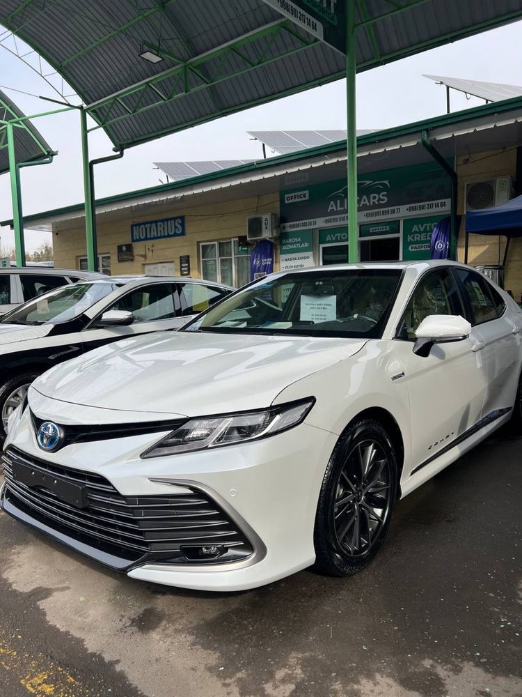 Toyota Camry GLE FULL