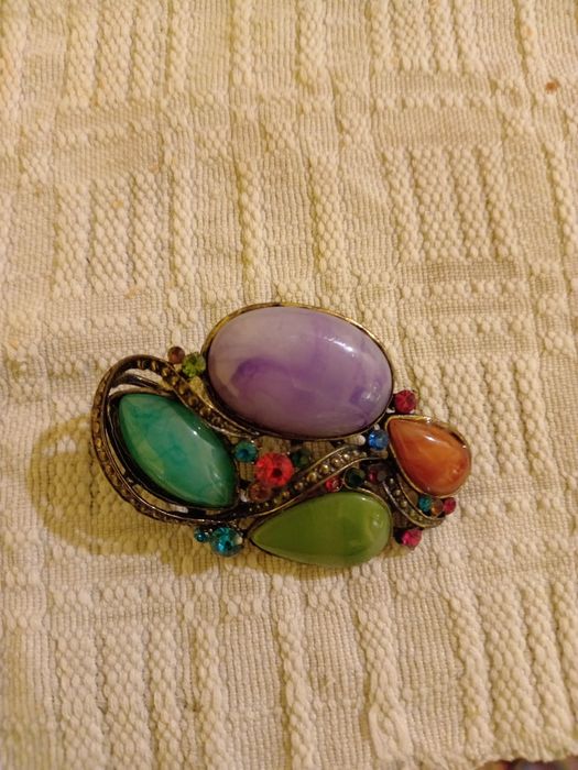 Briosa veche foarte frumoasa