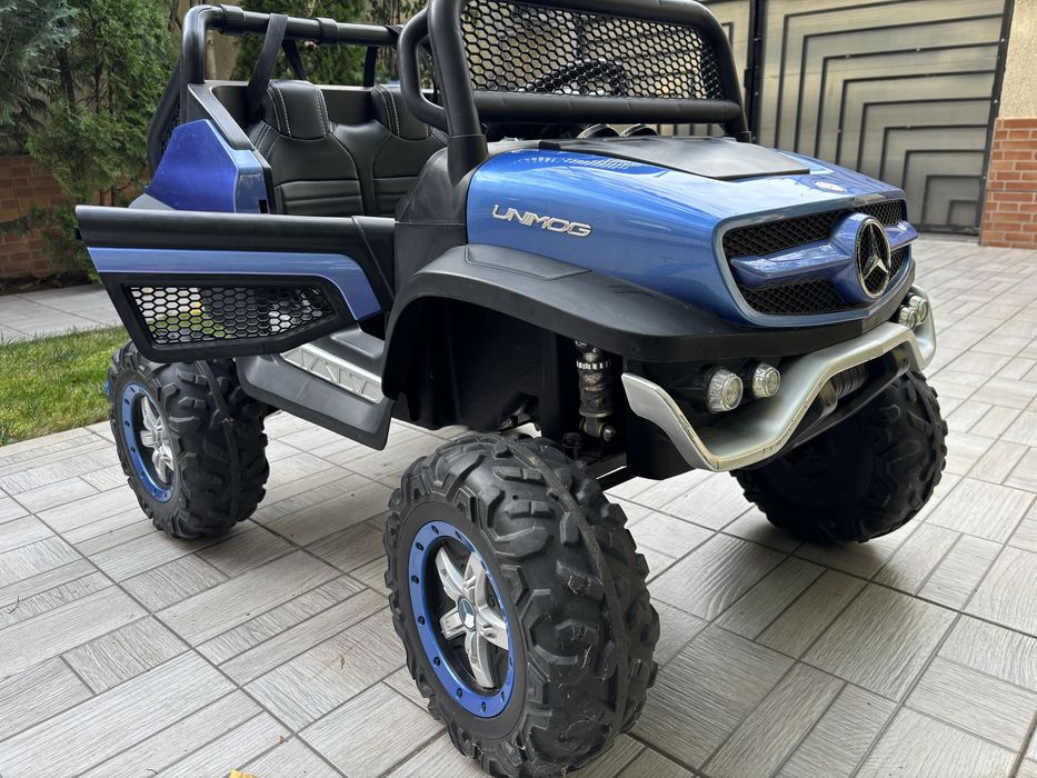 Mercedez Benz- masina electrica