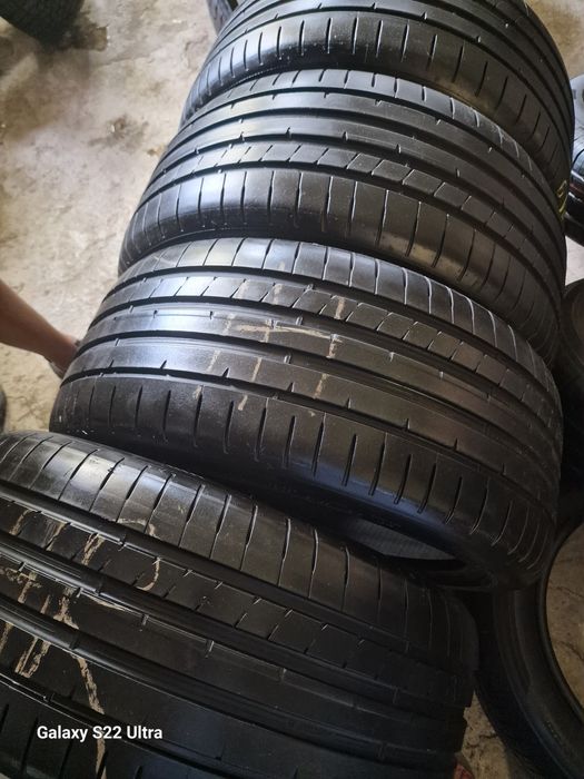 245 40 19 4бр DUNLOP Замъка Ямбол