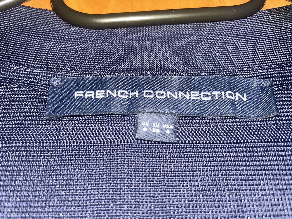 Бандажна рокля FRENCH Connection