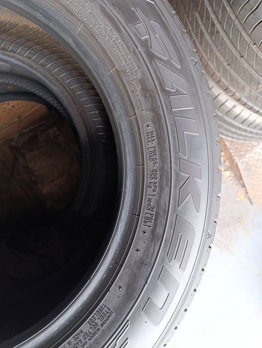 Anvelope de vara 225 60 16 Falken 4 buc