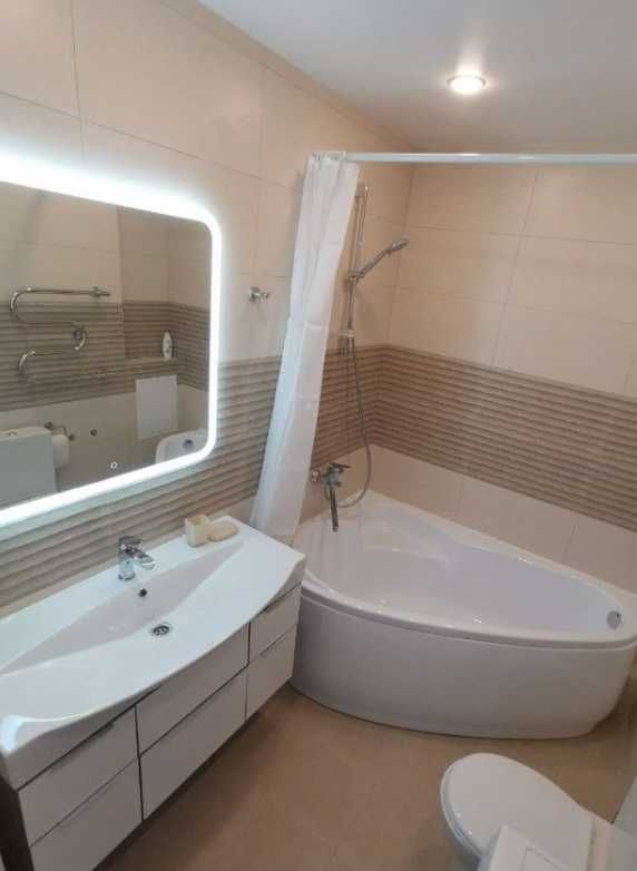 Дава се под наем Тристаен апартамент в Пловдив, Тракия - 90 кв.м за 204 € - Снимка #3