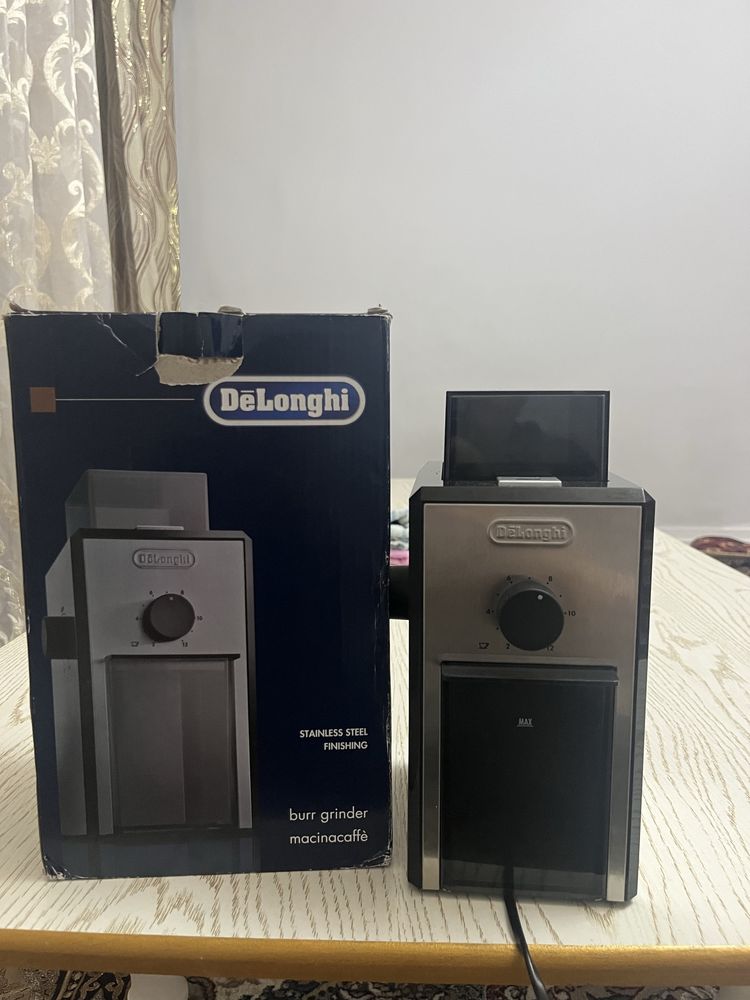 Кофемолка DeLonghi