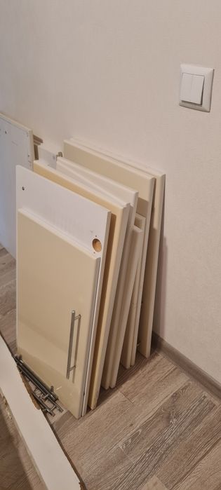 Отдам фасады с кухонного гарнитура