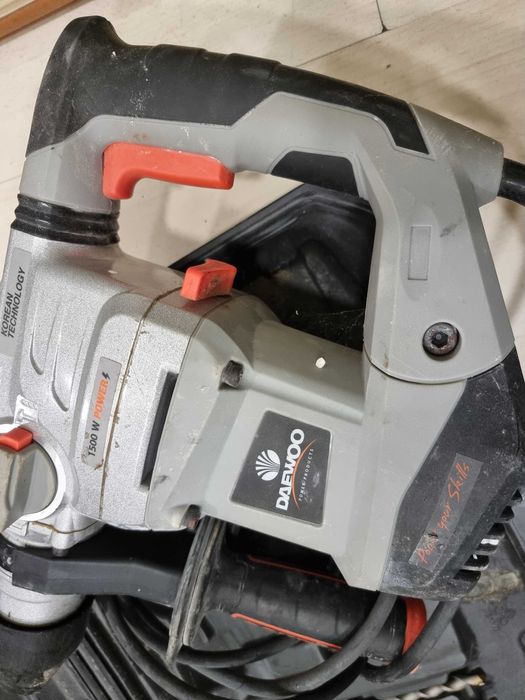 Перфоратор DAEWOO DARH32B