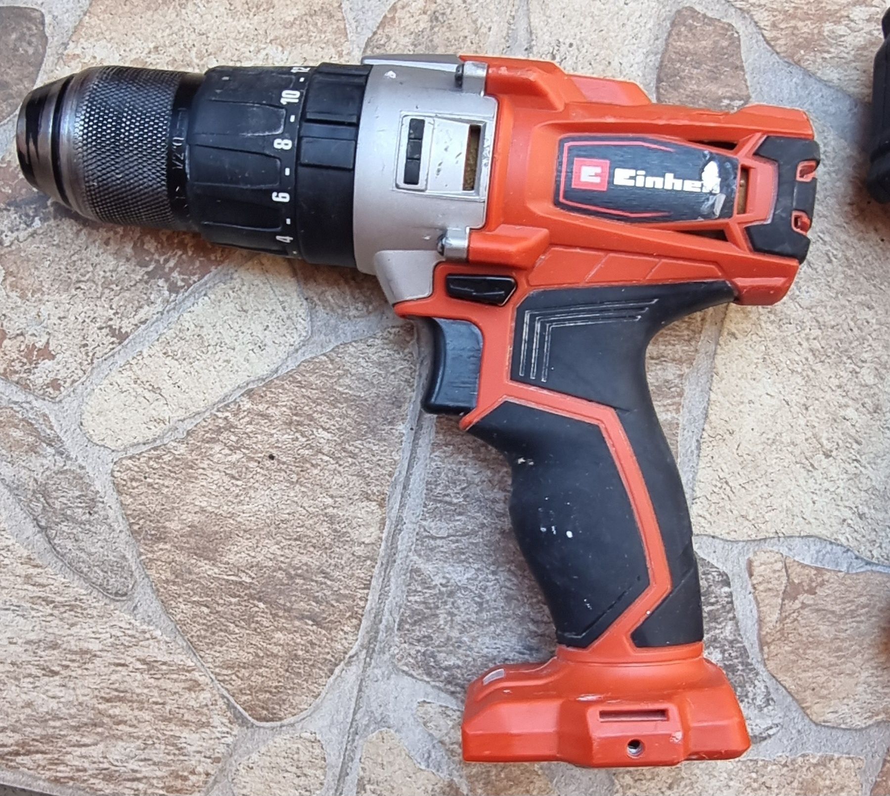 Комплект винтоверт и гайковерт Einhell 18v