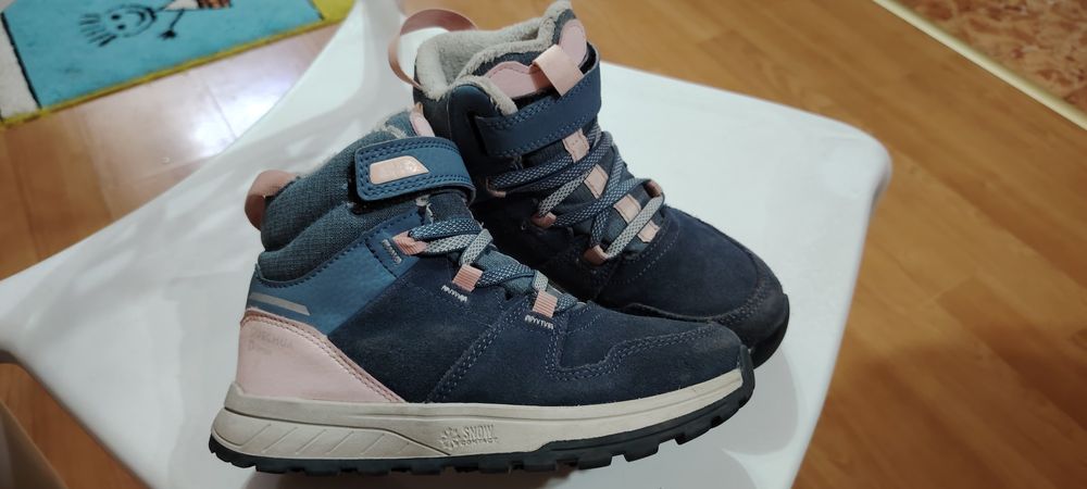 Зимни боти Quechua