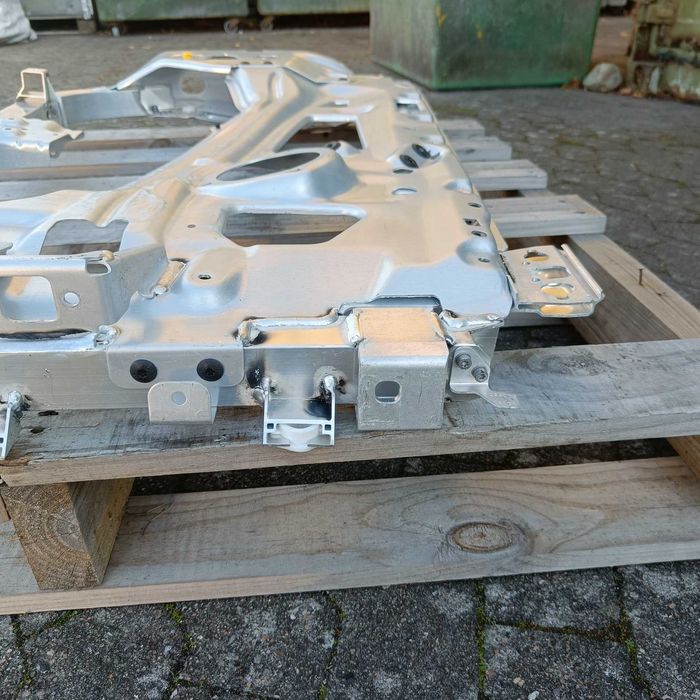 Предна лява врата BMW I3