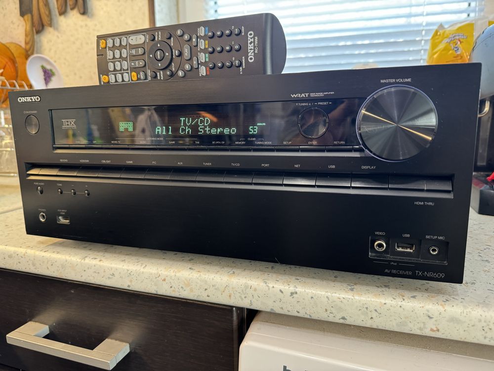 Onkyo TX-NR609 resiver