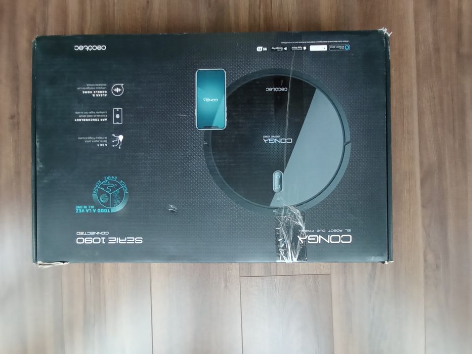 Робот  conga 1090