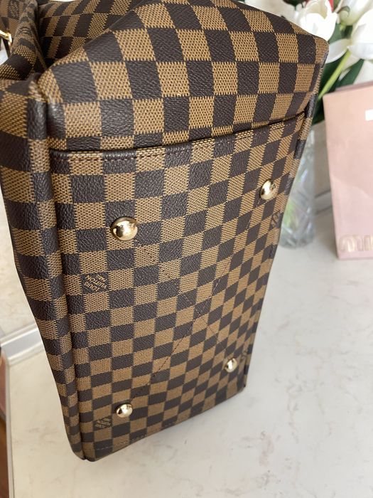Голяма чанта Louis Vuitton Artsy MM