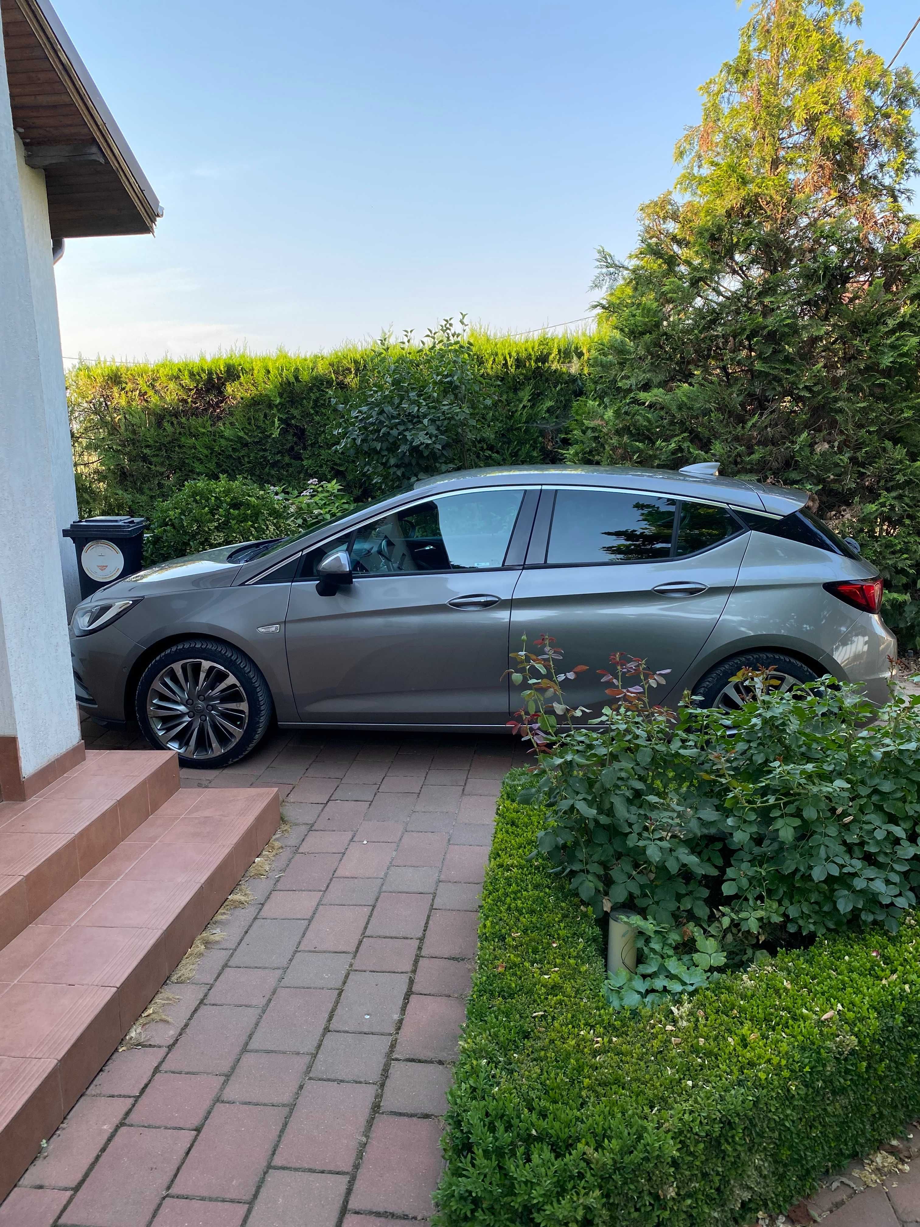 Opel Astra K Dynamic, unic proprietar, nu are piele, are casco