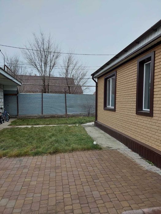 продается дом в центре города Тобыл