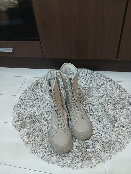 Боти -ботуши Graceland