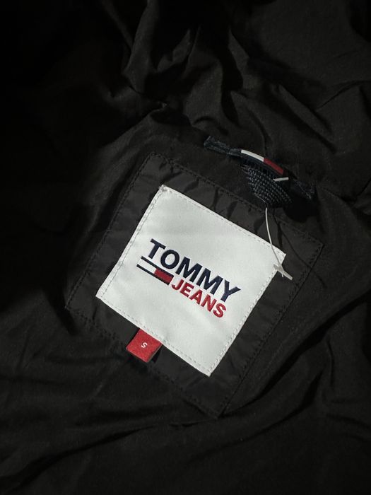 Tommy Jeans DW0DW12058 дамско зимно яке