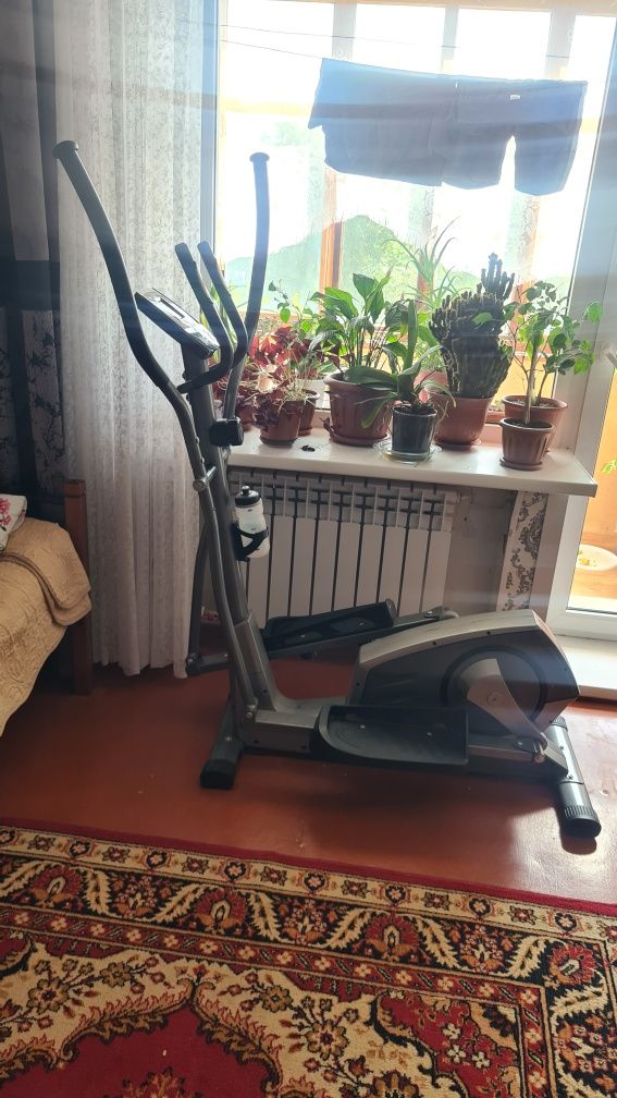 Тренажёр в отличном состоянии