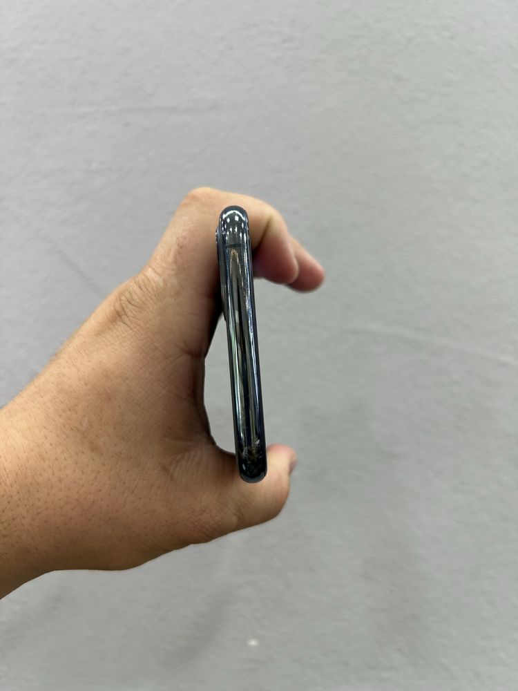 Iphone 11 pro max 64gb naxtga va nasiyaga