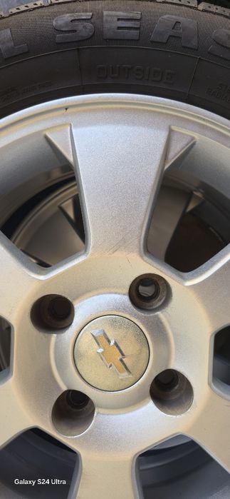 Продам оригинальные  диски GM Jentra 15R в отличном состоянии .