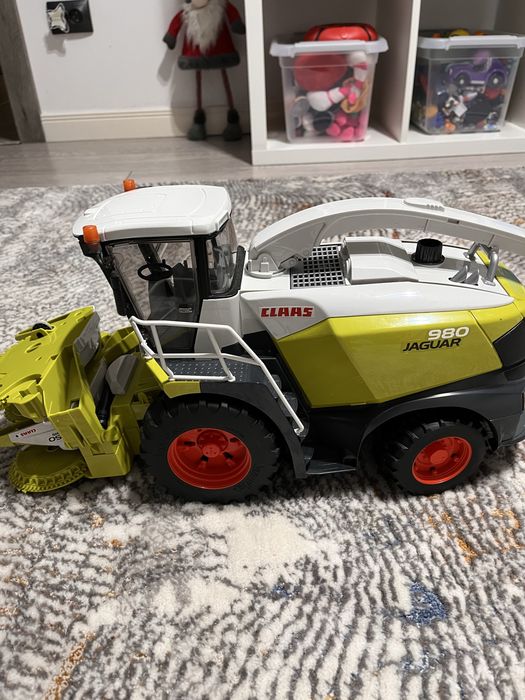 Combină Bruder de jucarie