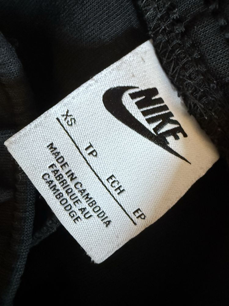 Панталон Nike Tech Fleece