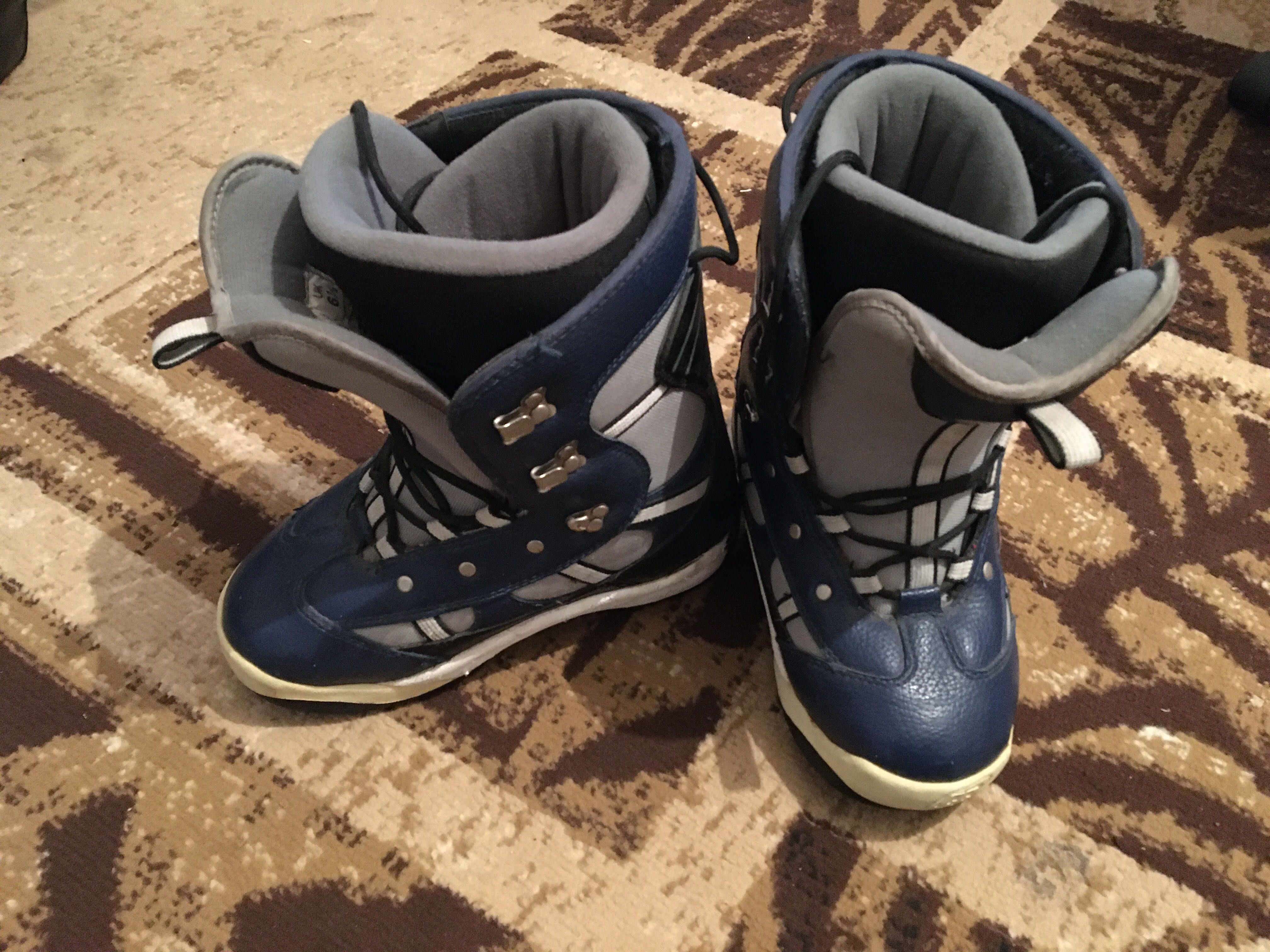 Boots Snowboard!