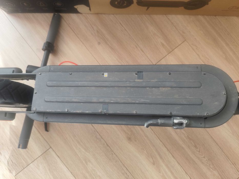Тротинетка Xiaomi Electric Scooter 4 Pro (2nd Gen), с гаранция