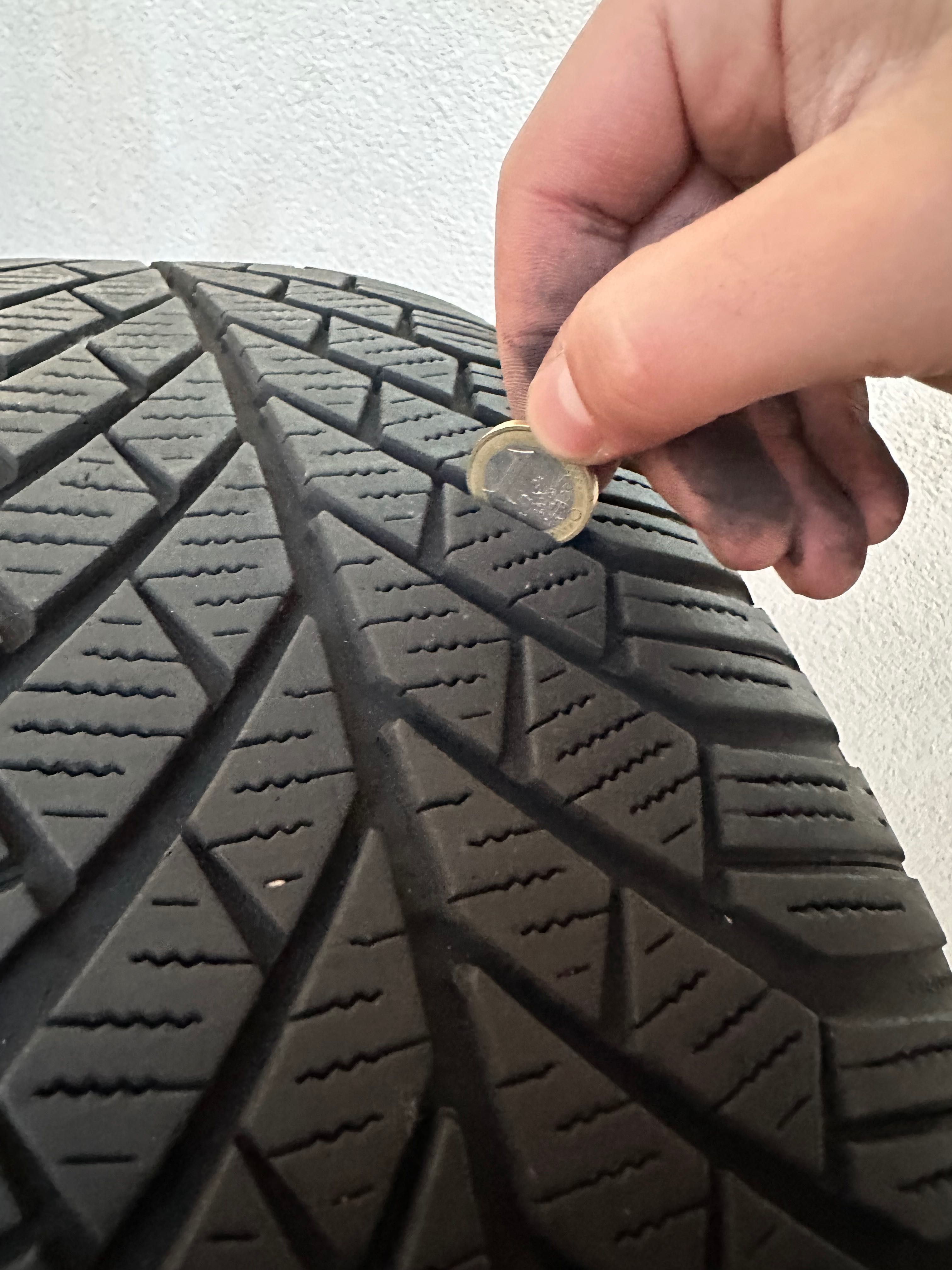 4бр джанти за Mercedes 5x112 със зимни гуми Continental