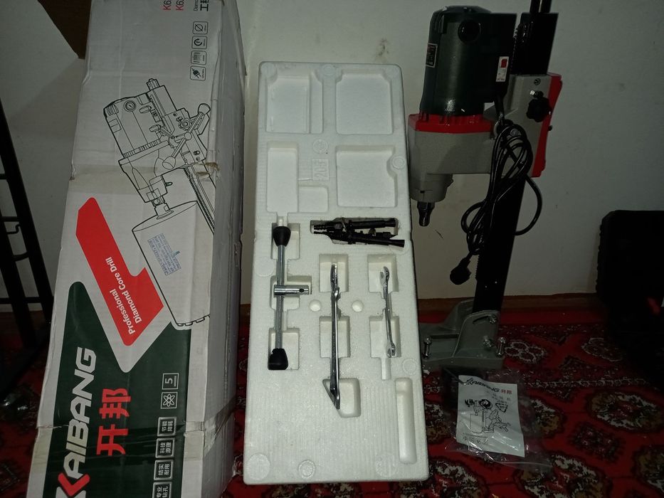 Beton teshadigan apparat - Sprayer