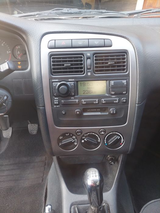 Тойота Авенсис D4D 2000 куб.