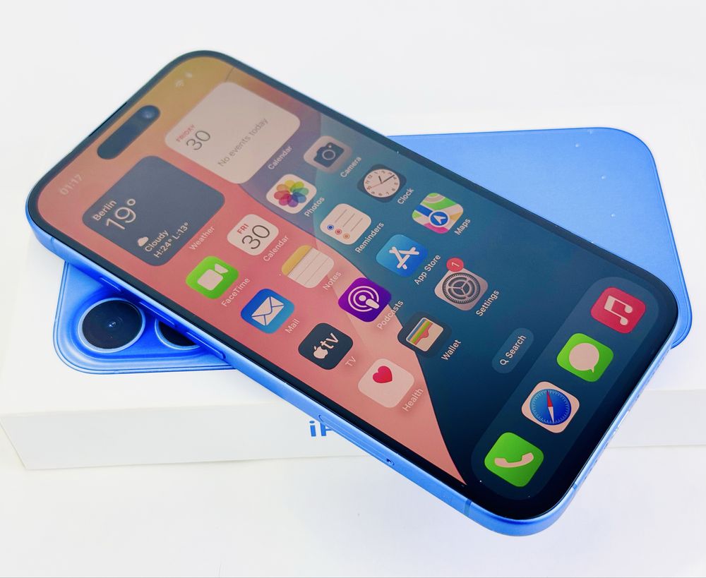Apple iPhone 16 256GB Ultramarine 100% Батерия! Гаранция!