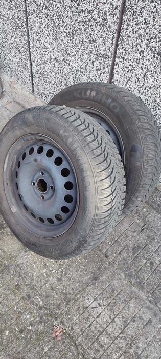 Зимни гуми 195/65/15 с джанти 2.бр. + джанта