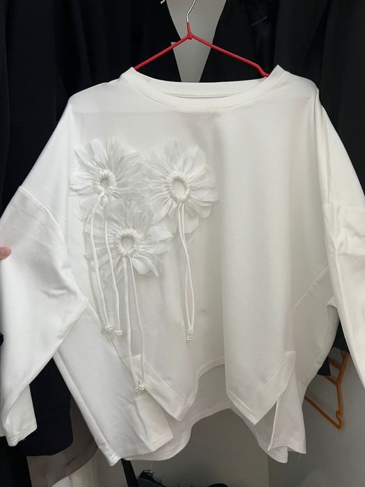 Продам новую женскую кофту в шикарном качестве