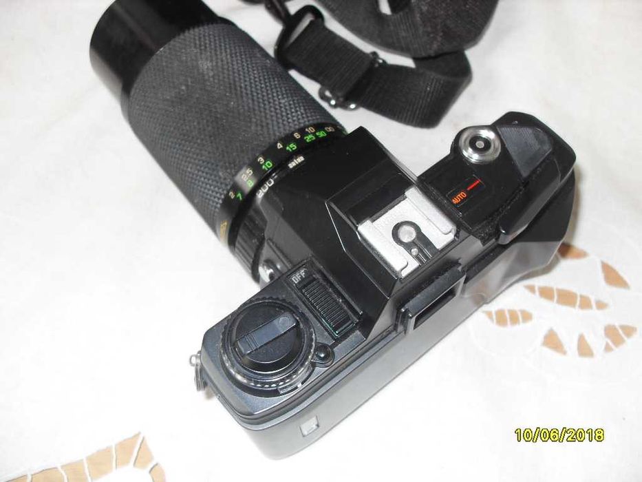 "Aparat foto  minolta X 370s cu film 35 mm, teleobiectiv/macro soligor